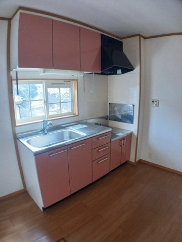 ソレイユ２番館のキッチン|お料理しやすいキッチンです