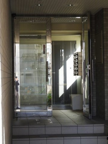 シェルティー南観音のエントランス|毎日通るエントランスはこのようになっています