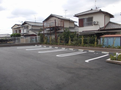 【駐車場】 | フィオーレ２番館