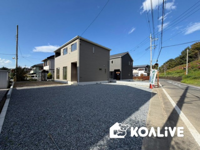 【前面道路含む現地写真】 | 高崎市吉井町神保　新築住宅 | 現地ご案内ツアー開催中！早朝やお仕事帰りのご見学にもすぐ対応致します！見学ご予約はコアライブまでお気軽にお問い合わせ下さい！