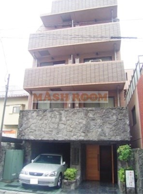 中野区本町３丁目の賃貸マンションの外観