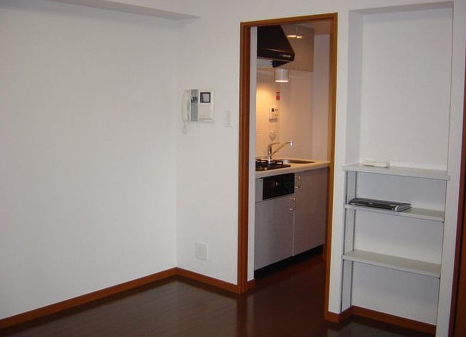 中野区本町３丁目の賃貸マンションの居間・リビング