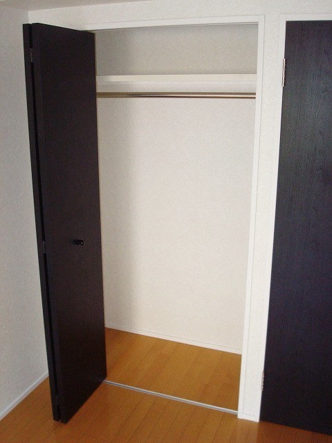 エンクレスト赤坂壱番館の収納|小物を収納するのに便利です