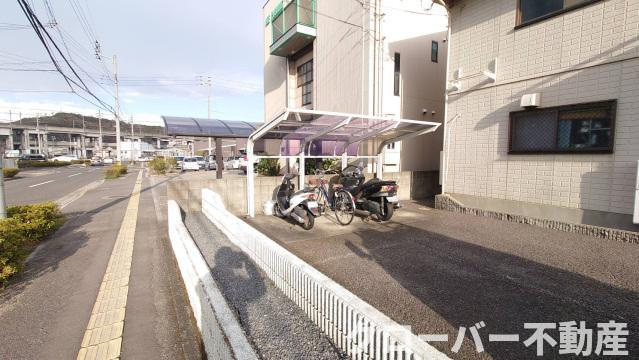 ソルトフィールドＮ・Ｍ Ｄ棟の駐車場|-