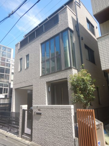 南青山3丁目中古戸建
