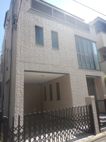 南青山3丁目中古戸建の外観