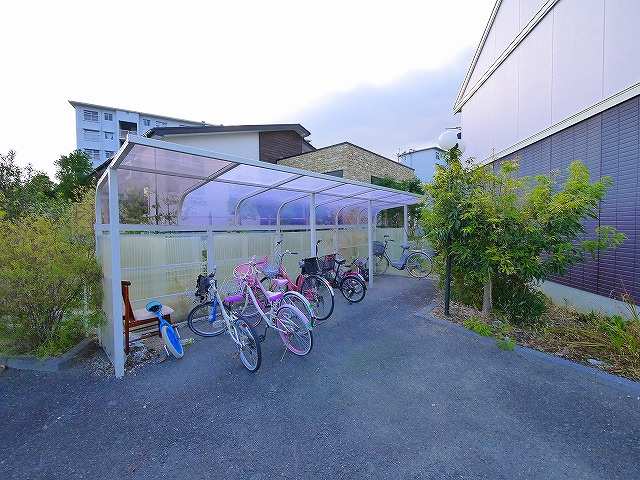 グランシャリオＡのその他共用部分|駐輪場です