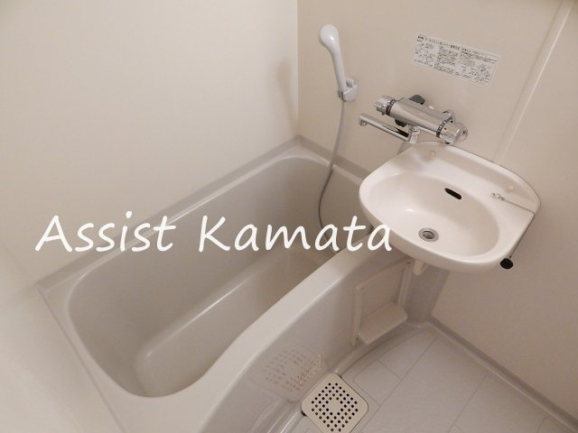 サン・コスモ・池上の浴室|写真は同タイプの別号室です