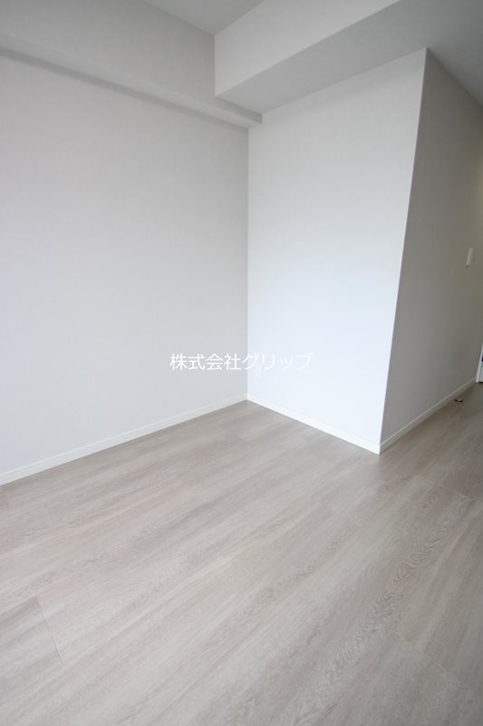 Le'a川崎西口壱番館の洋室