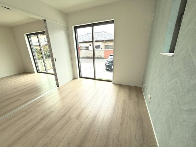 ハートフルタウン前橋市光が丘町27番　B号棟の洋室|1階4.75帖　洋室です
ゆったりくつろげます(^^♪
