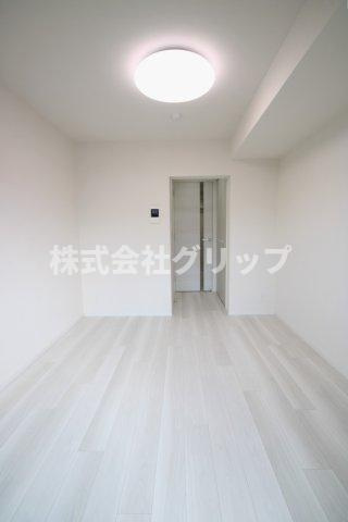 Le'a横濱井土ケ谷弐番館の居間・リビング