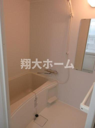 ヴィラ貝坂の浴室