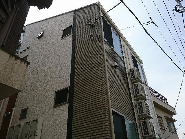 メゾン・プーラ豊島の外観