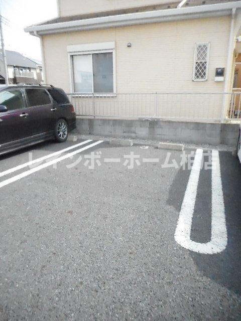 【仲介手数料：50％OFF】対象物件！の駐車場|駐車場に車を止められます