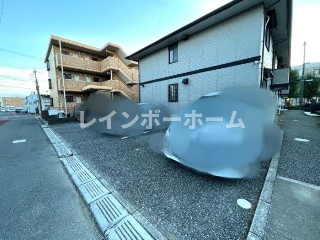 パークハイムの駐車場