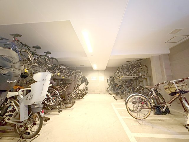 シティハウス文京小日向の駐輪場