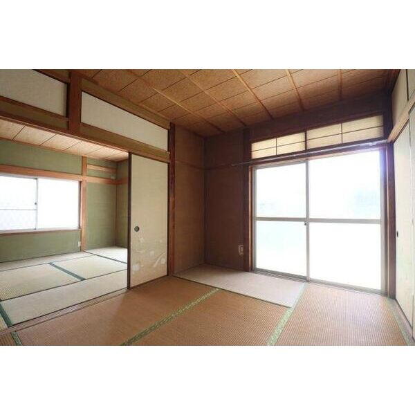 知多市南巽が丘１丁目の一戸建ての和室
