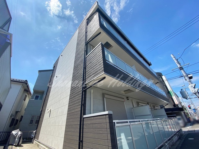 鎌倉市小袋谷２丁目の賃貸マンションの外観