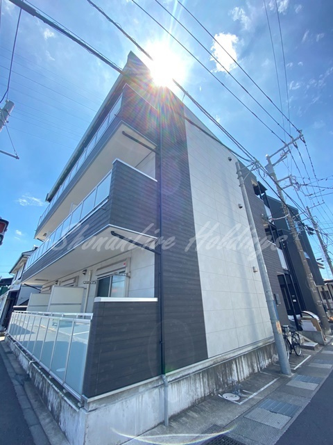 鎌倉市小袋谷２丁目の賃貸マンションの外観