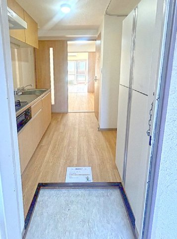 日建ハイツの玄関|玄関