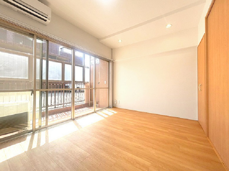 日建ハイツ