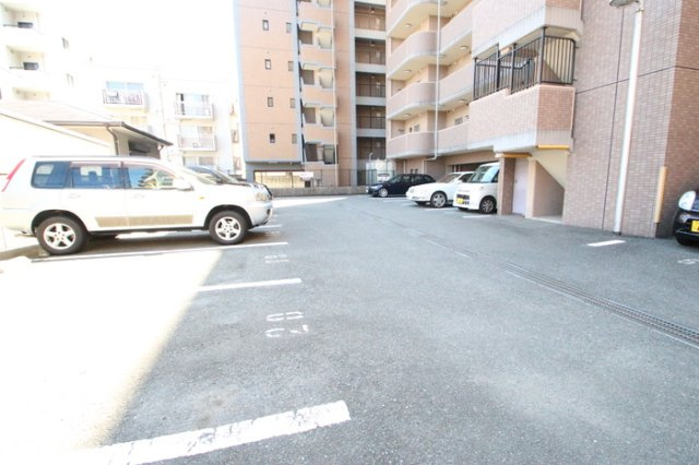 【駐車場】 | フォルスト平尾
