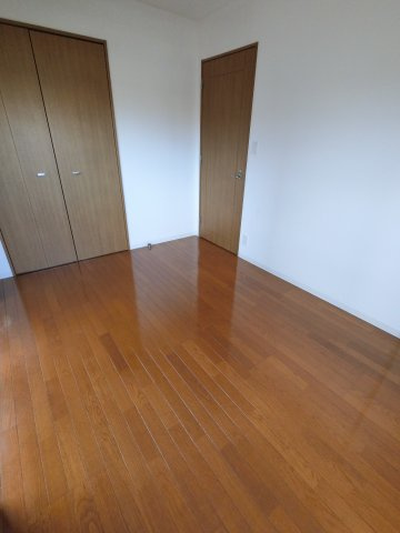 グランダジュール千葉みなとの内装|※反転・別室写真