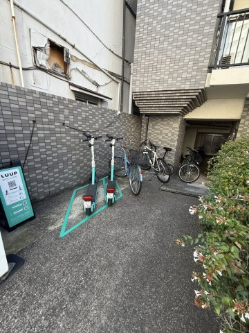 メインステージ入谷の駐輪場
