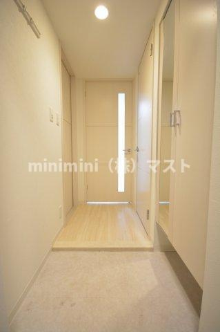 グランパシフィック今里Luxeの玄関|別部屋参考写真