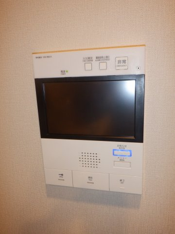 クレヴィア新宿若松町の防犯設備|TVモニター付きインターホン