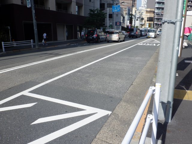 クレヴィア新宿若松町の周辺|前面道路