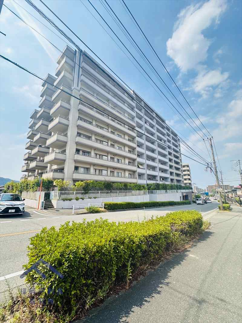アソシアテラス博多南の外観