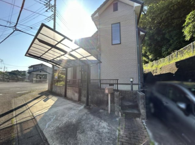 常陸太田市天神林町　中古戸建の駐車場