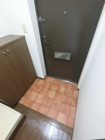 CASSIA東千葉の玄関