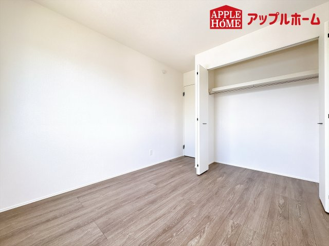 [新築住宅] 鴻巣市下忍 3期 全3棟の洋室|２階居室は全室収納あり！たっぷりある収納活用でお部屋もキレイを保てます♪