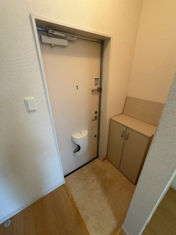 ロワールハイツIIの玄関