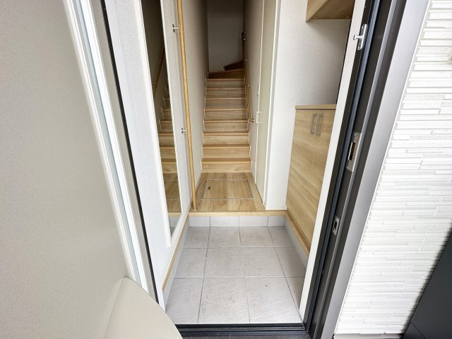 シャーメゾン鏡川の玄関