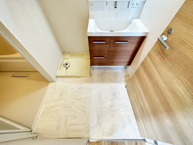 シャーメゾン鏡川の洗面所