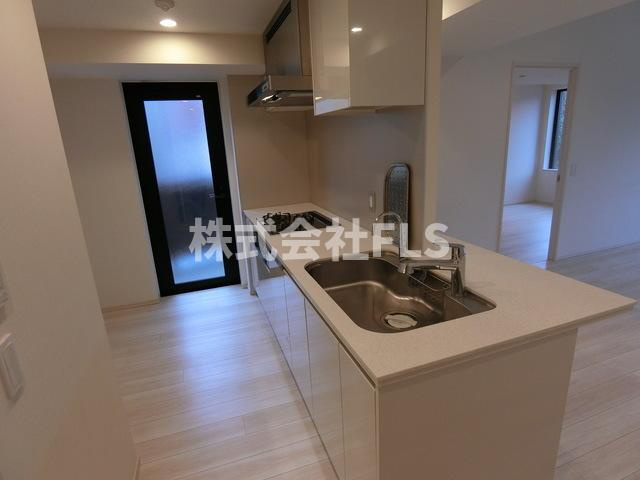 港区西麻布２丁目の賃貸マンションのキッチン