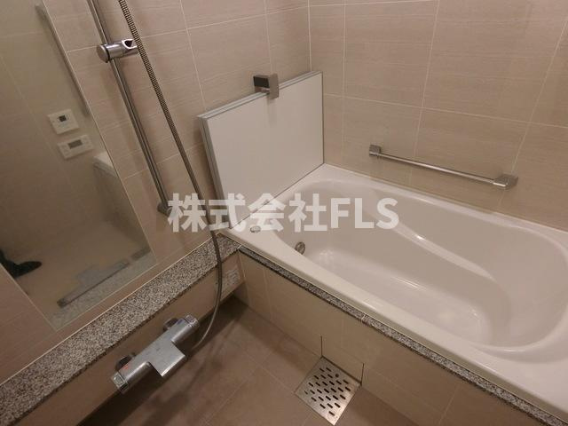 港区西麻布２丁目の賃貸マンションの浴室