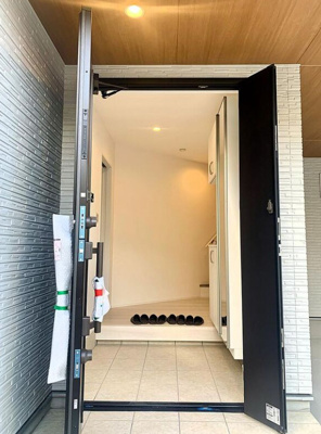 【玄関】 | 深阪6丁戸建