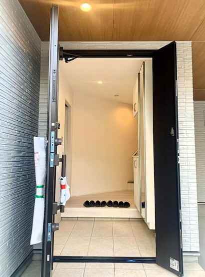 【玄関】 | 深阪6丁戸建