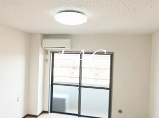 【居間・リビング】 | 村野旭が丘ビル | 洋室のお部屋です。