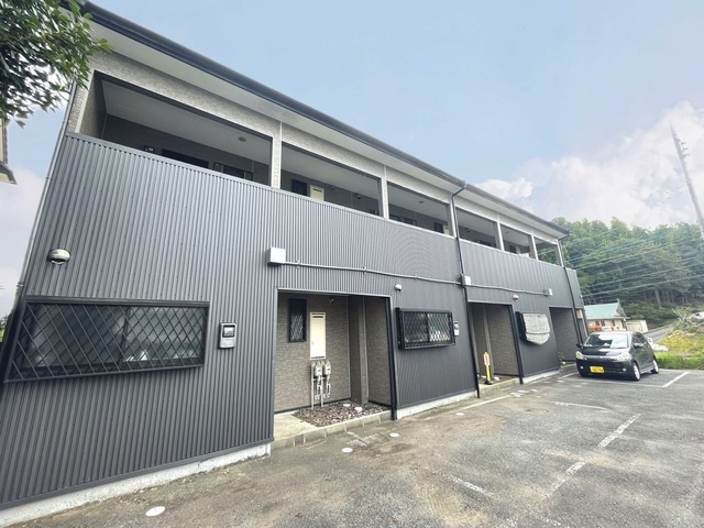 ロイヤルガーデンハイツの外観