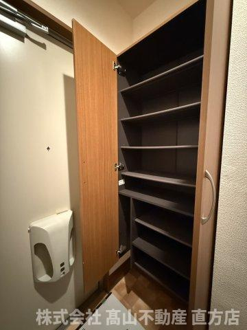 北九州市八幡西区楠橋西２丁目のアパートの収納