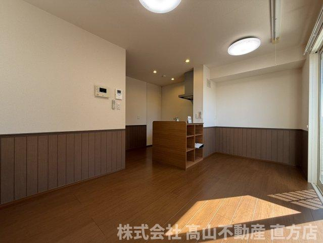 北九州市八幡西区楠橋西２丁目のアパートの居間・リビング