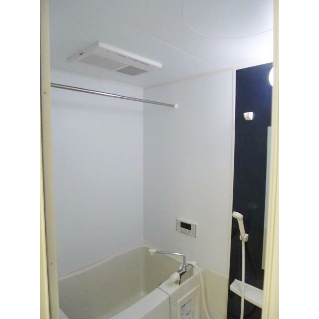 メゾンクレールの浴室|人気の風呂トイレ別