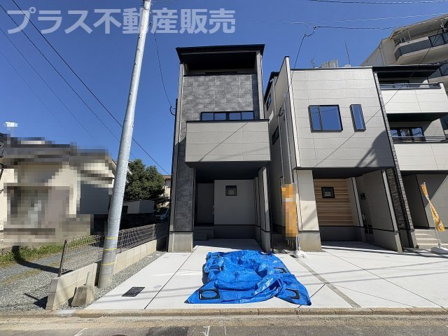 【外観】 | 福岡市東区筥松1丁目1期　1号棟（全3棟）【仲介手数料無料・0円】 | 現地写真。プラス不動産販売なら、現場の全ての棟をまとめてご見学頂けます。