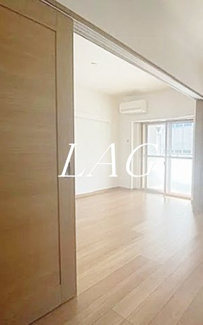 【居間・リビング】 | ヴィクトワール・フルーヴⅥ | 洋室のお部屋です。