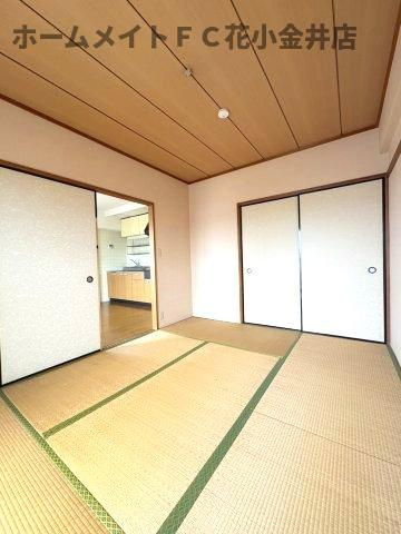 【和室】 | サンロイヤル西原